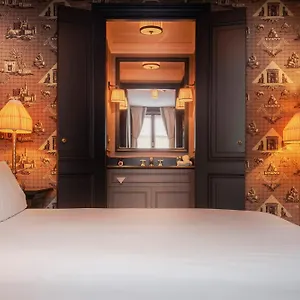Maison Athenee 4*, Paris France